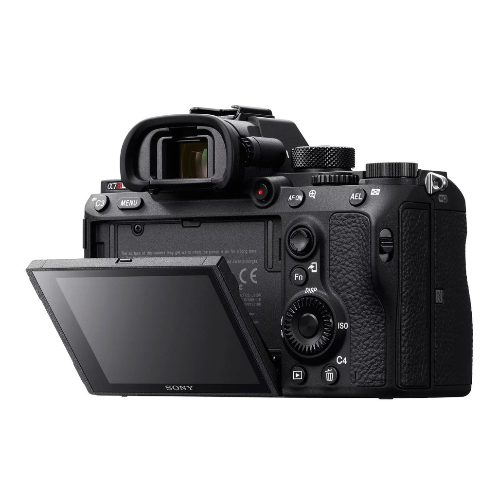 Mirrorless Accessory III Bundle Alpha with SD Body Card 64GB and a7R Camera