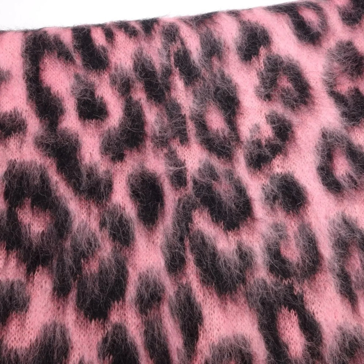CELINE Pink x Black Leopard 180357 Nylon (Good) Shawl Pre-Owned Mohair Print Scarf