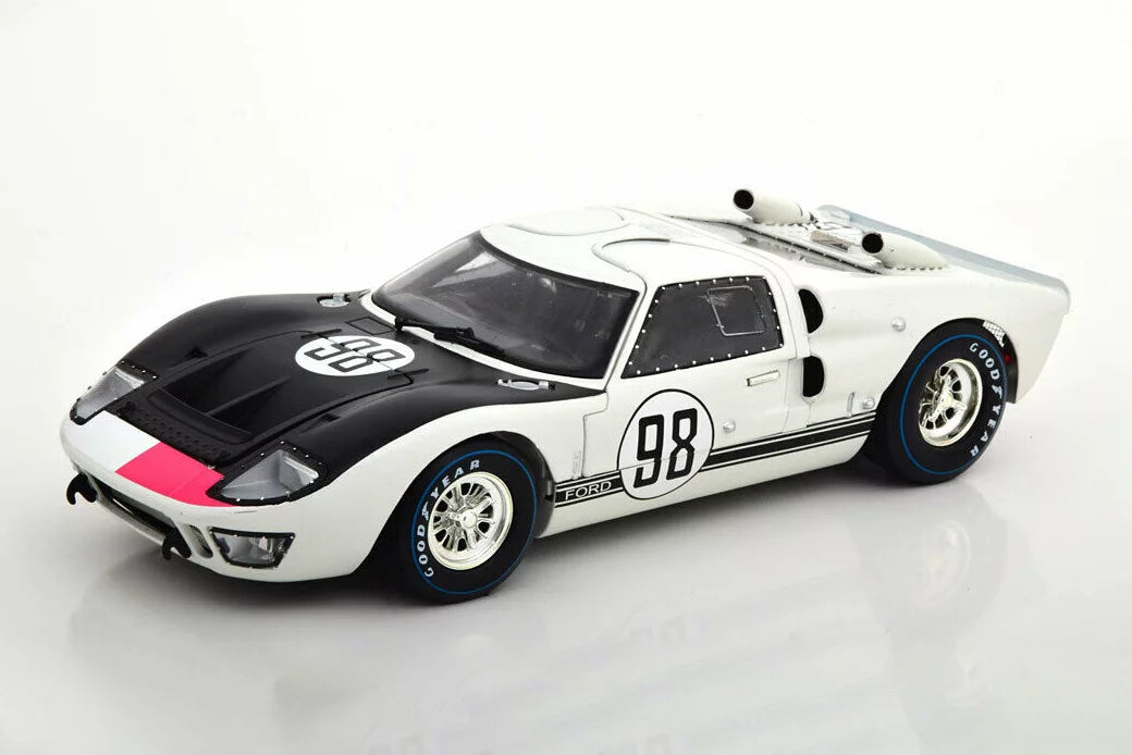 Model Diecast - Car Shelby scale White 1966 II #98, SC415W Collectibles 1/18 Shelby Toy GT-40 - MK