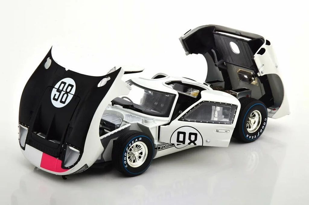 Model Diecast - Car Shelby scale White 1966 II #98, SC415W Collectibles 1/18 Shelby Toy GT-40 - MK