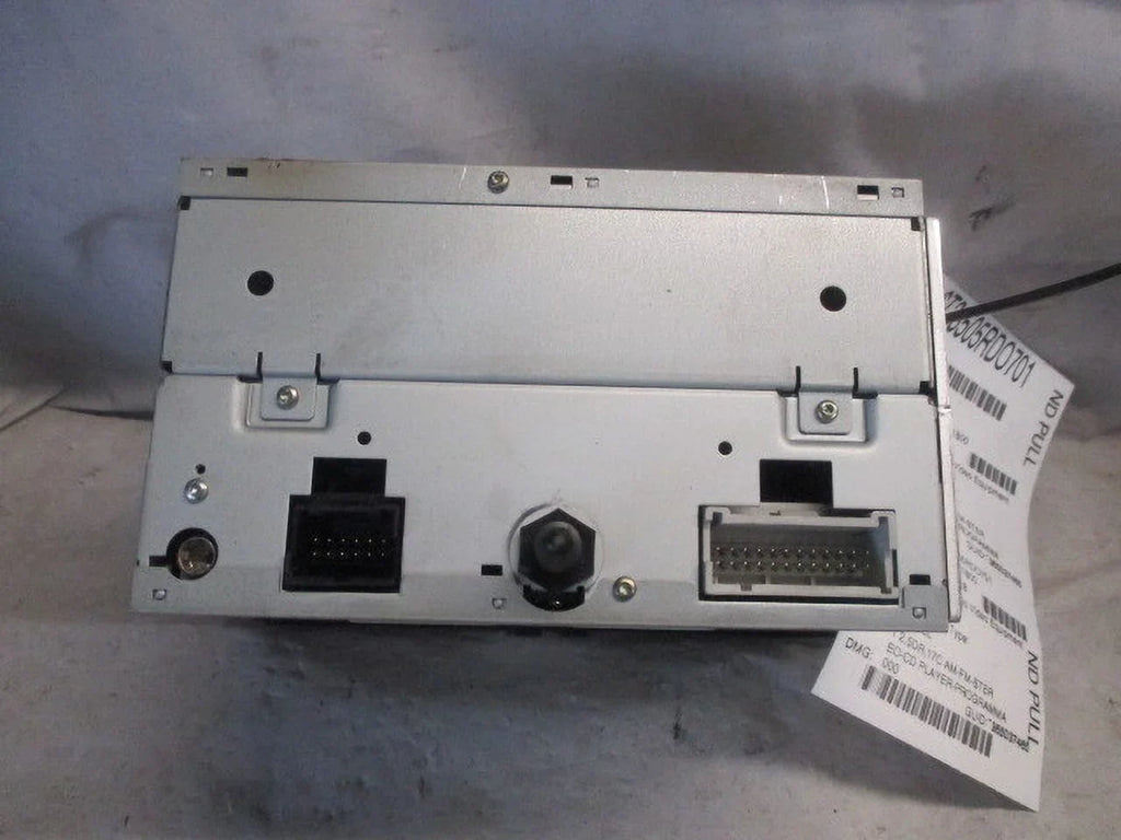 Saturn OEM FM 2007 AM Radio Relay Receiver (Good) Pre-Owned 2006 CD 2005