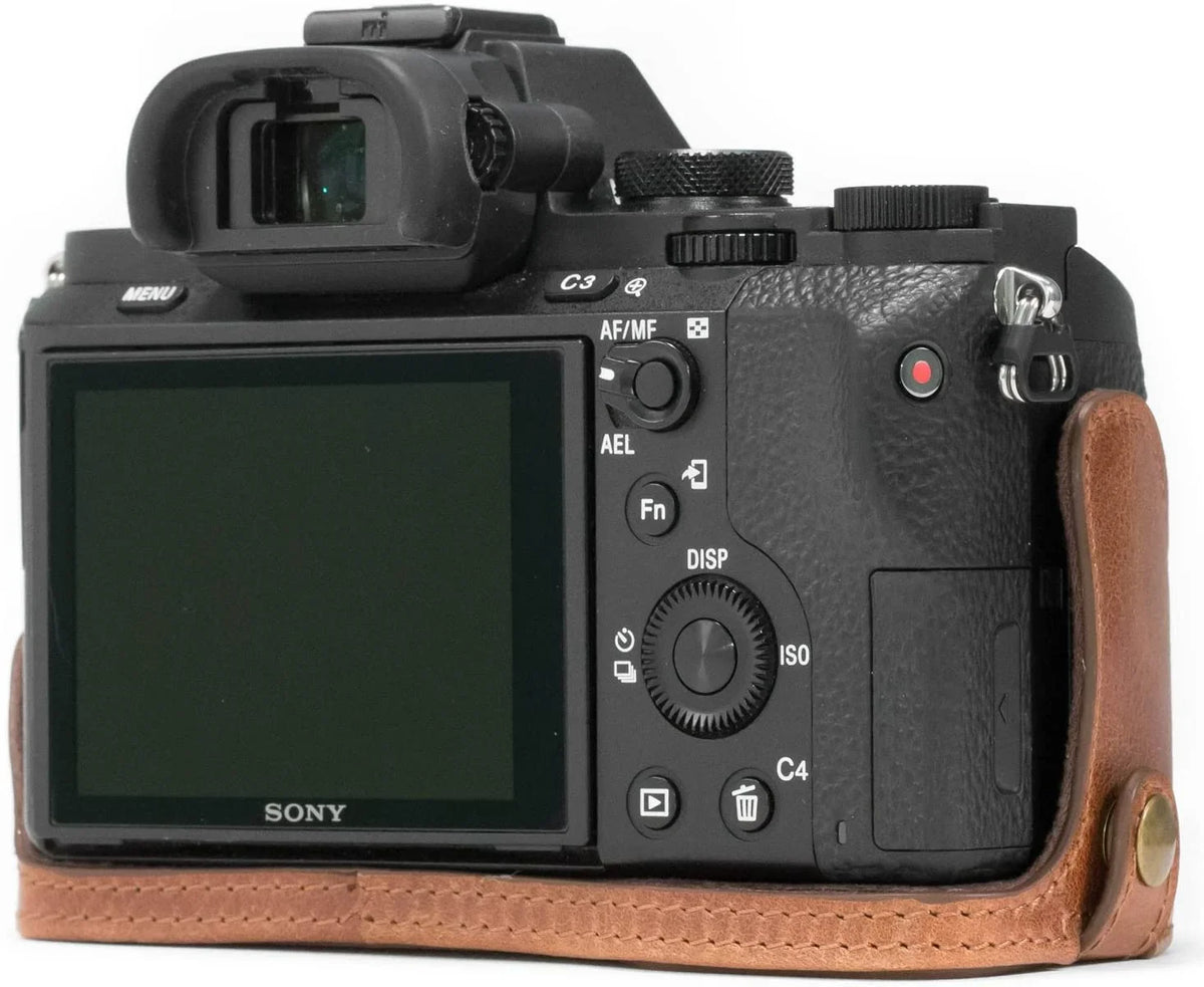 Half Brown Alpha II, Genuine A7R II and II, MG1130 Case A7S Camera Dark A7 MegaGear - Leather Strap