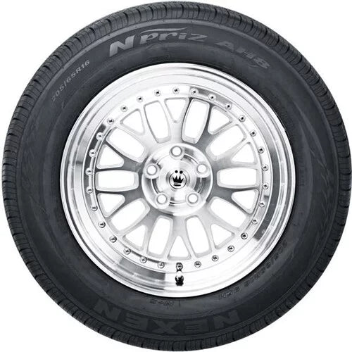 Civic NPriz Fits: 2013-15 BSW (4 195/65R15 Natural Gas, S Honda Nexen 91H Focus 2012-18 Tires) AH8