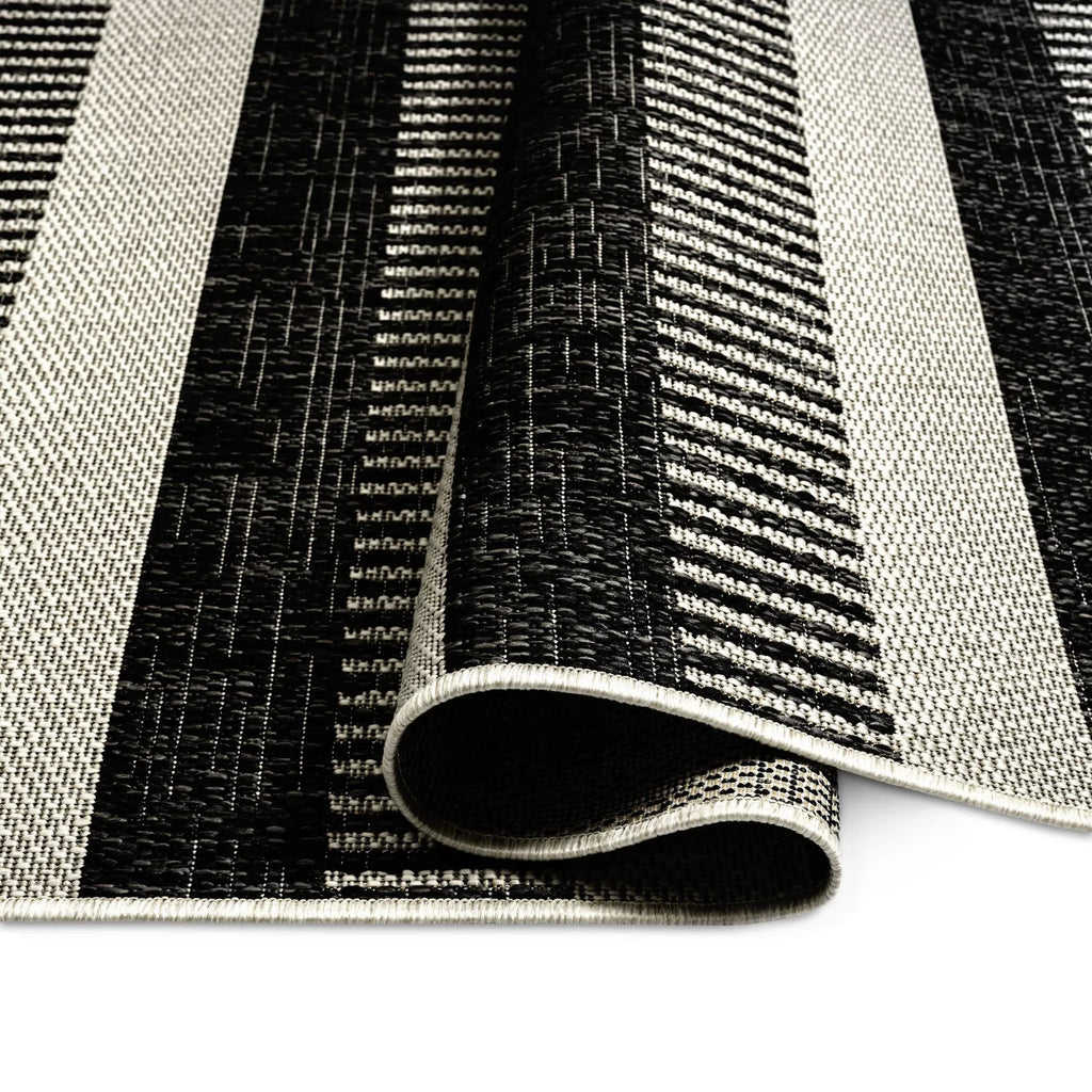 New 5'2"x7'2" Black/Grey, Area Rug, Nicole Striped Patio Charlotte York Miller Country Modern Indoor/exterior