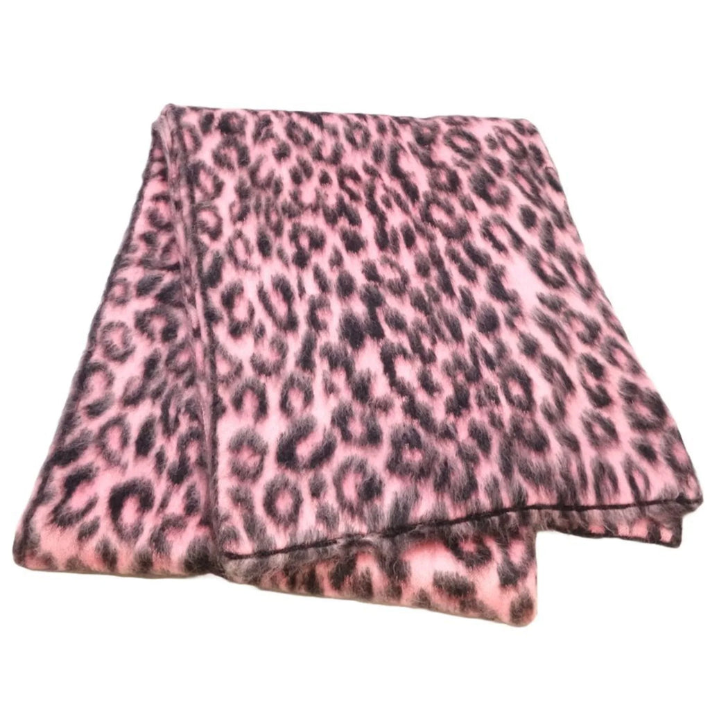 CELINE Pink x Black Leopard 180357 Nylon (Good) Shawl Pre-Owned Mohair Print Scarf