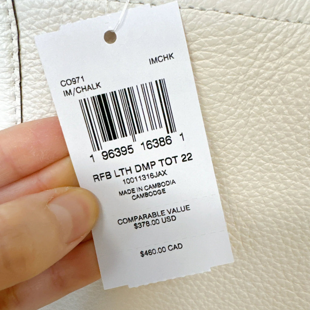 22 Coach Dempsey CO971 Chalk Tote IN
