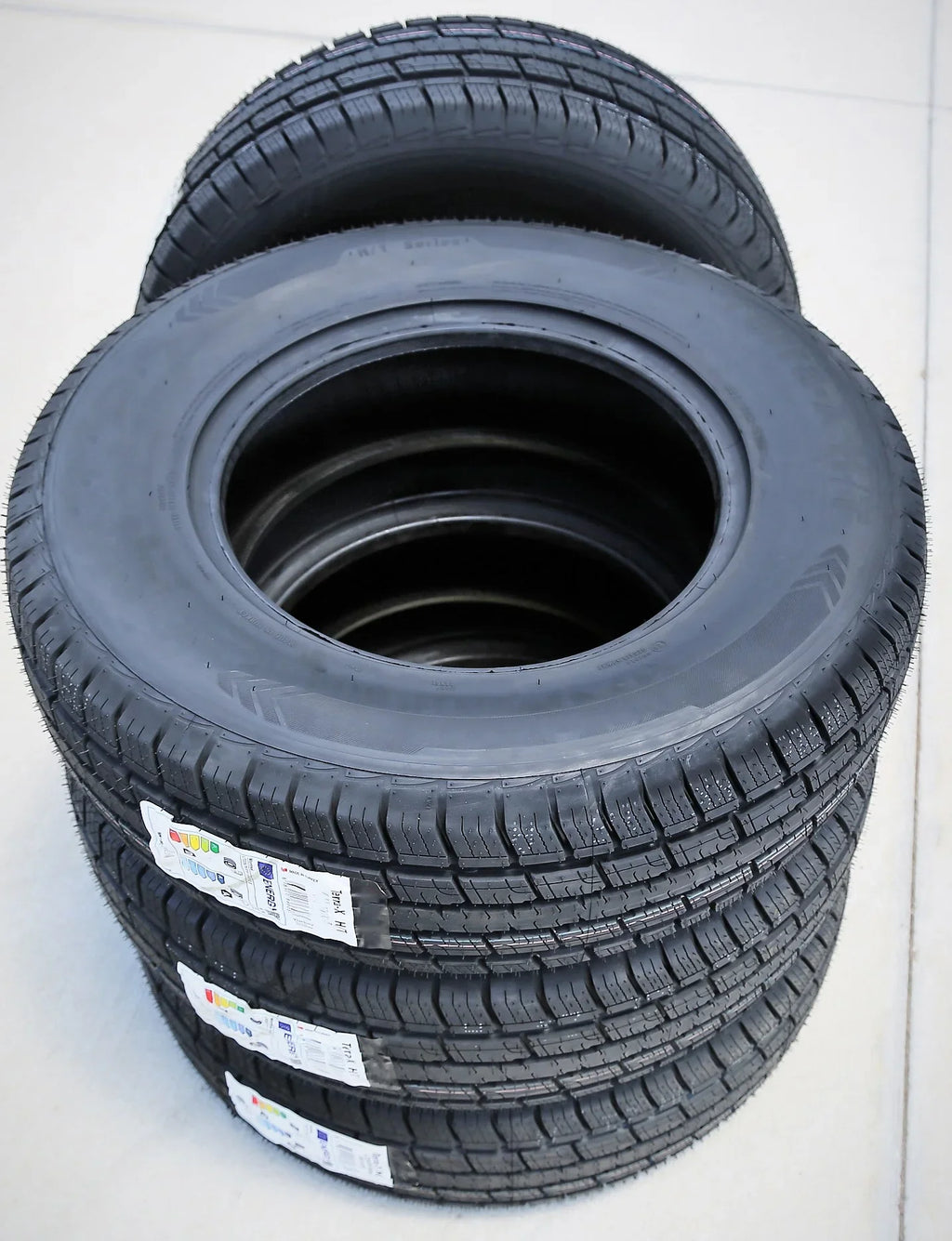 LT, 105S Tahoe Terra-X Chevrolet 4 Set H/T 235/75R15 1999 1995-99 Base 1500 Waterfall (FOUR) Silverado Fits: Chevrolet Tires of