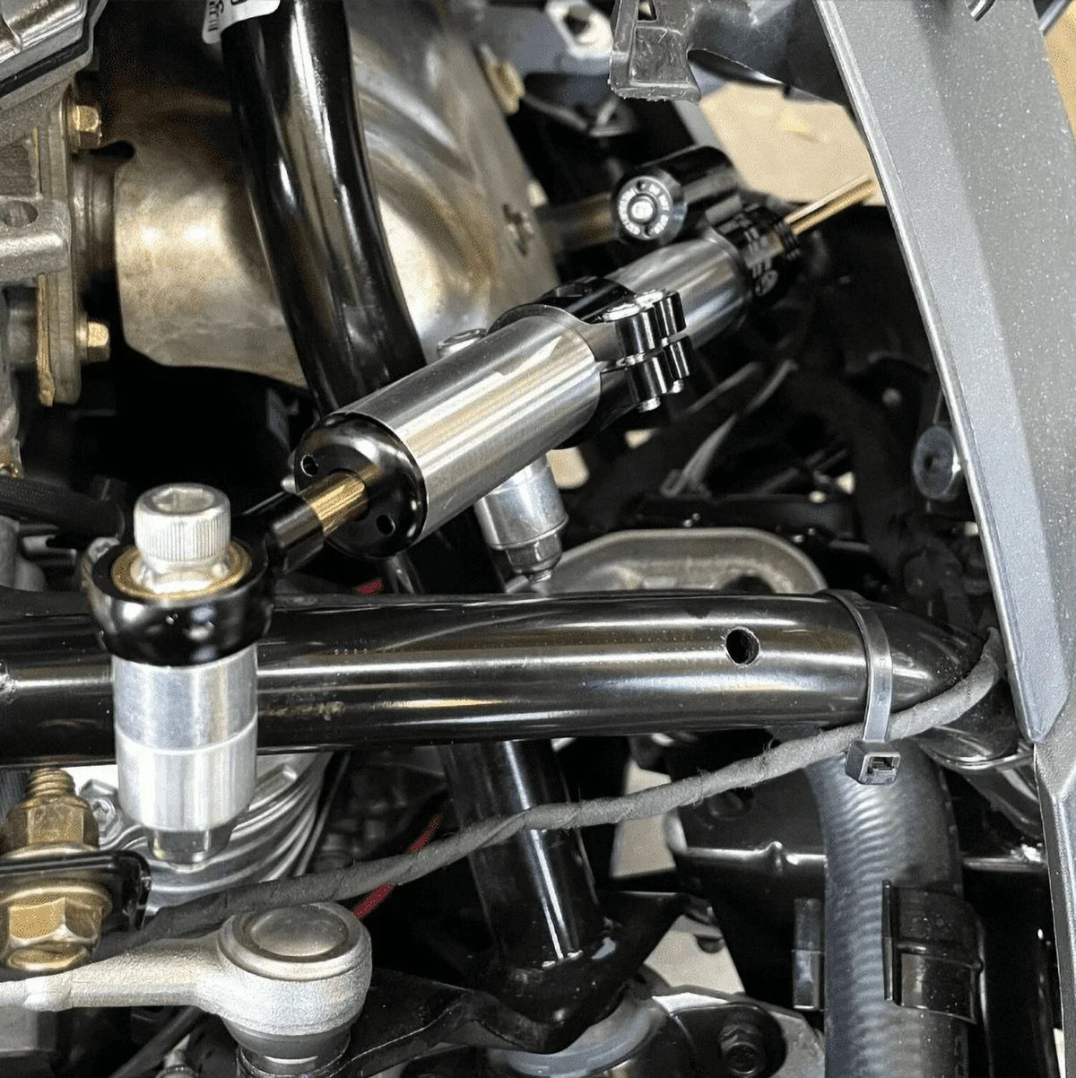 900 Steering Can-Am / Kit For Stabilizer Racing RykerMod Ryker Damper 600 w/JFG
