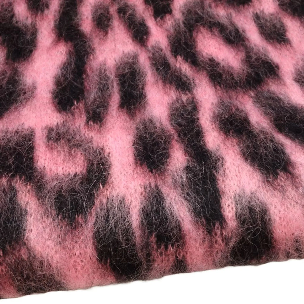 CELINE Pink x Black Leopard 180357 Nylon (Good) Shawl Pre-Owned Mohair Print Scarf