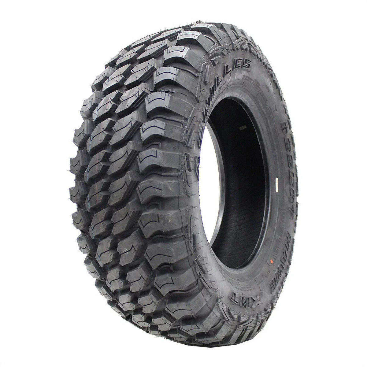 '- Hawk 8PLY Rated Desert 33X12.50R15 Mud-Terrain Achilles X-MT Tire