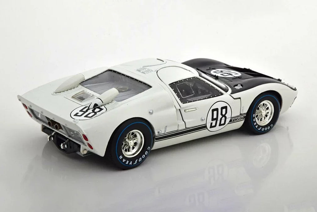 Model Diecast - Car Shelby scale White 1966 II #98, SC415W Collectibles 1/18 Shelby Toy GT-40 - MK