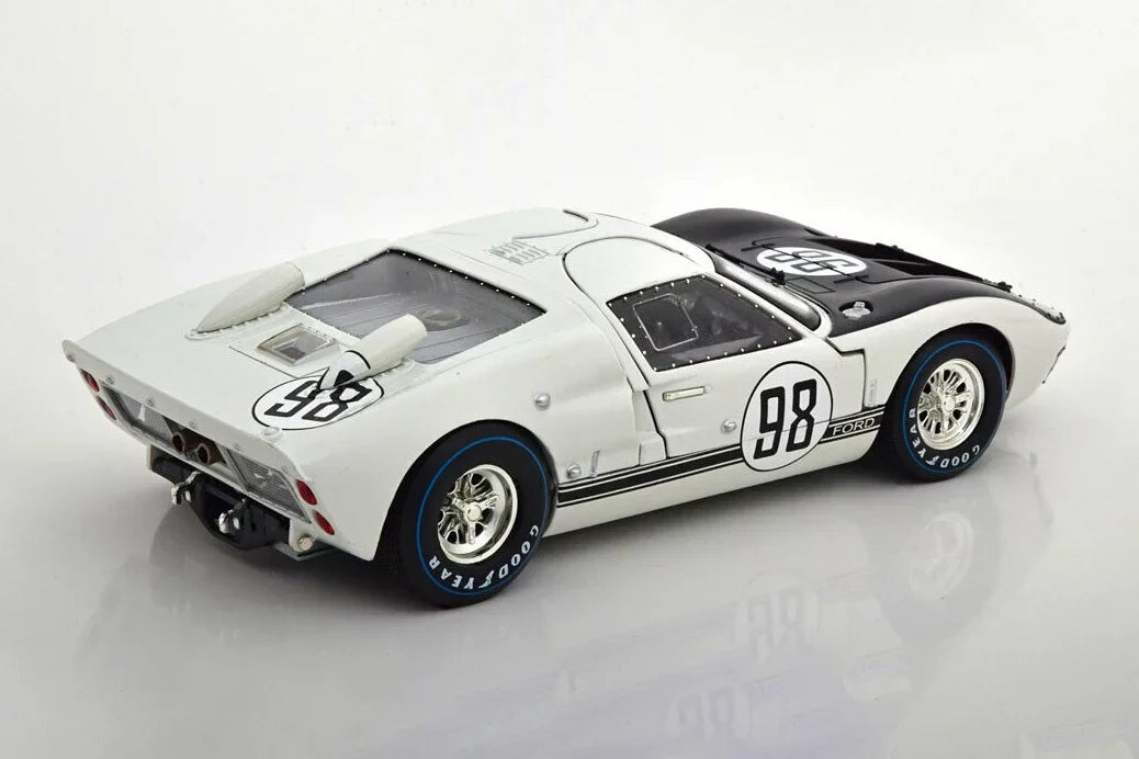 Model Diecast - Car Shelby scale White 1966 II #98, SC415W Collectibles 1/18 Shelby Toy GT-40 - MK