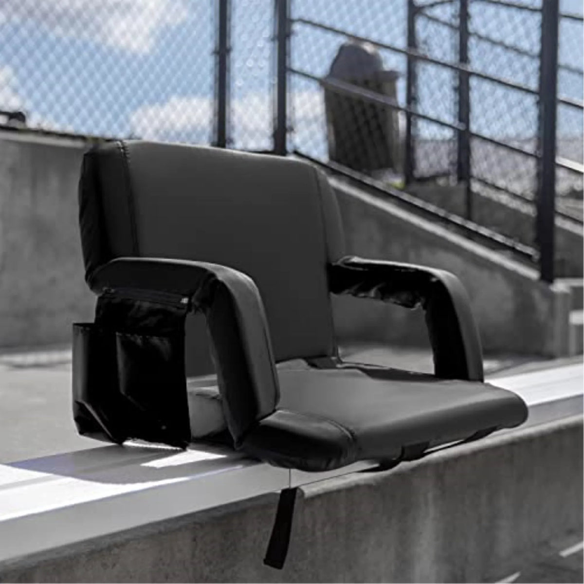 Fabric Stadium Black Wide Flash Furniture Malta Extra Chair,