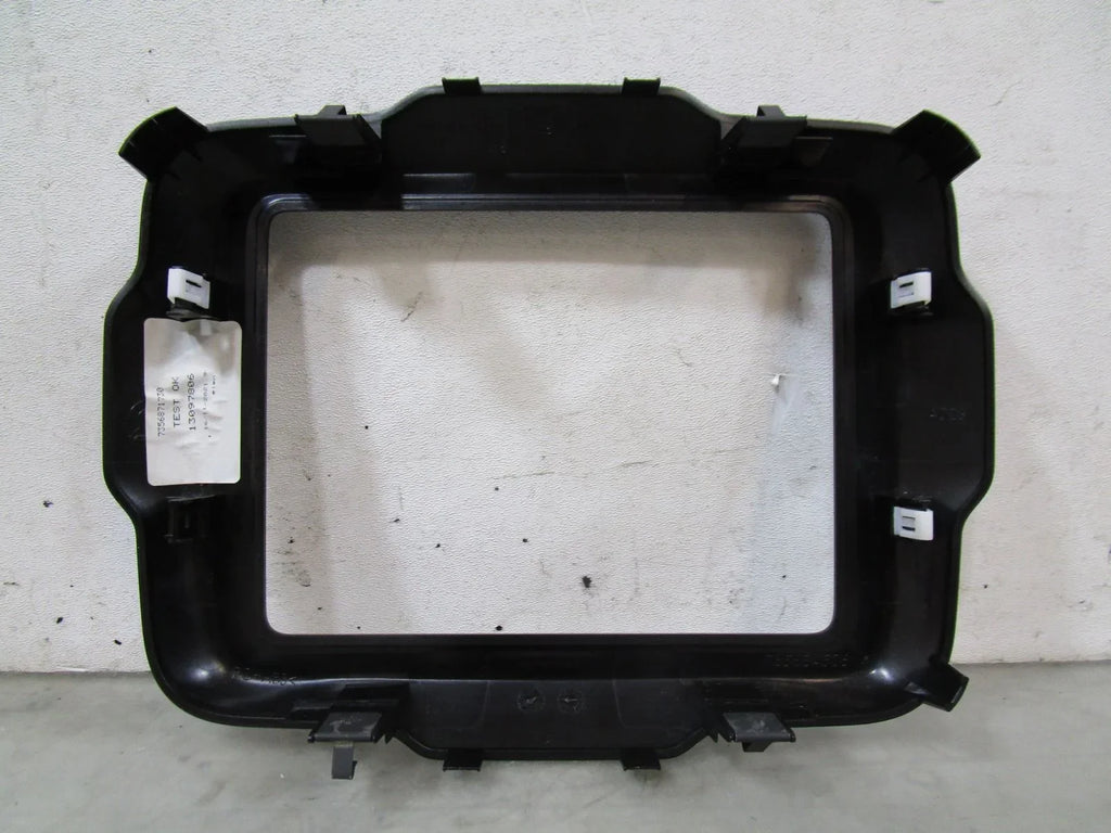 Renegade Jeep 2021 Bezel Pre-Owned Stereo OEM Radio Trim 21 (Good)